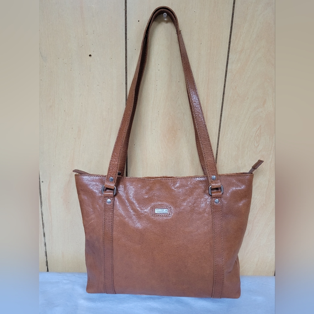 Spikes & Sparrow Leather Tote - Picture 10 of 13